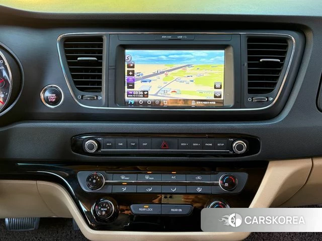 Kia The New Carnival 2018 Черный из Кореи, фото 2