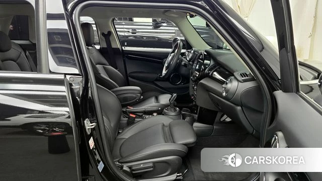 Mini Cooper S 2020 Черный из Кореи, фото 2