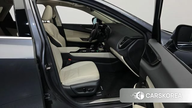 Lexus NX350h Second generation 2024 Серый из Кореи, фото 2