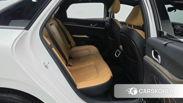 Kia K5 Hybrid 3rd Generation 2023 Белый из Кореи, фото 2