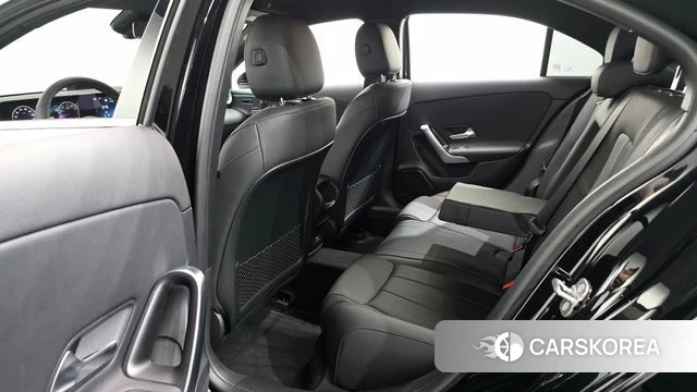 Mercedes-Benz A-Class W177 2025 Черный из Кореи, фото 2