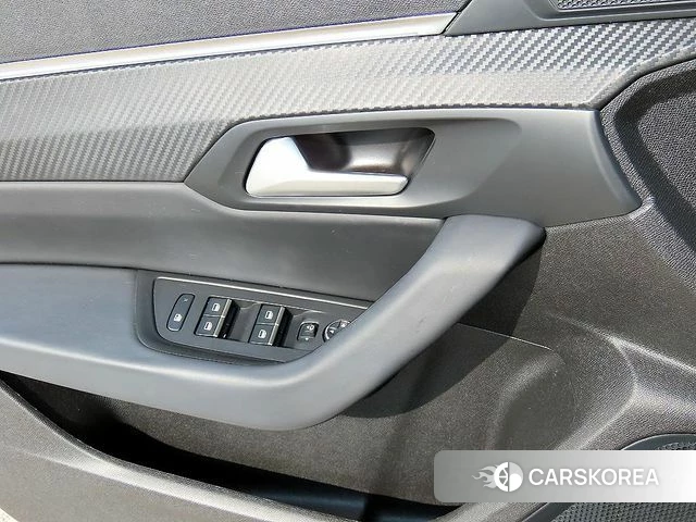 Peugeot 508 second Generation 2019 Белый из Кореи, фото 2