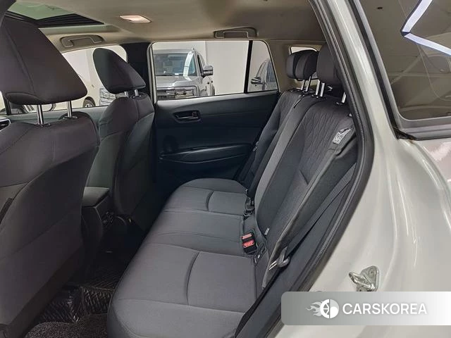 Toyota Corolla 2023 Белый из Китая, фото 2