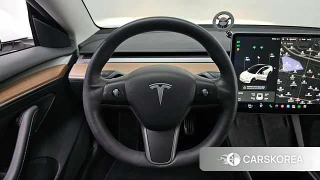 Tesla Model 3 2021 Белый из Кореи, фото 2