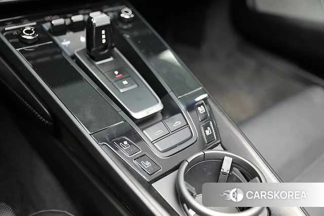 Porsche 911(992) id 4711256 из Кореи 2