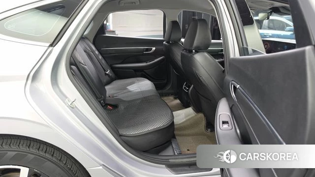 Hyundai Sonata D Edge (DN8) 2024 Серебристо-серый из Кореи, фото 2