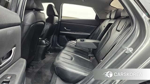 Hyundai Avante (CN7) 2022 Темно-зеленый из Кореи, фото 2