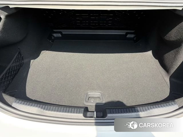 Mercedes-Benz C-class 2023 Белый из Китая, фото 2