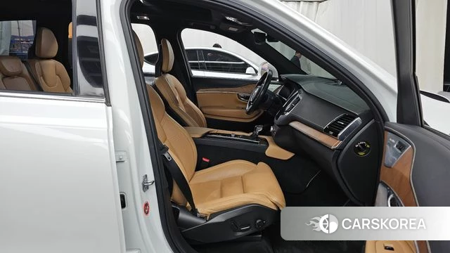 Volvo XC90 second Generation 2018 Белый из Кореи, фото 2