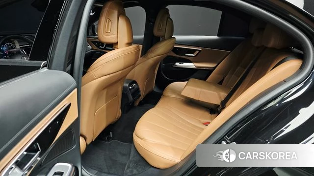 Mercedes-Benz E-Class W214 2025 Черный из Кореи, фото 3