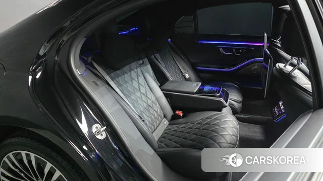 Mercedes-Benz S-Class W223 2023 Черный из Кореи, фото 2