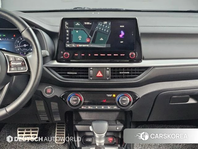 Kia The New K3 2nd generation 2024 Белый из Кореи, фото 2