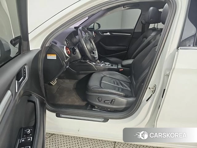 Audi New A3 2018 Белый из Кореи, фото 2