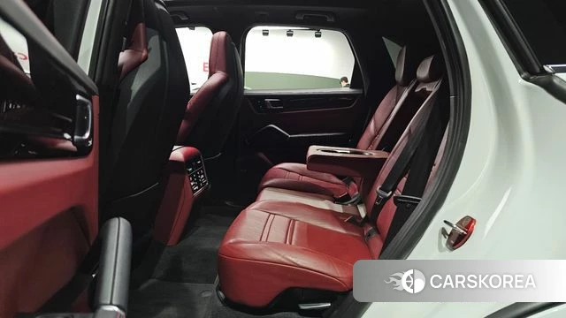 Porsche Cayenne (PO536) 2019 Белый из Кореи, фото 2