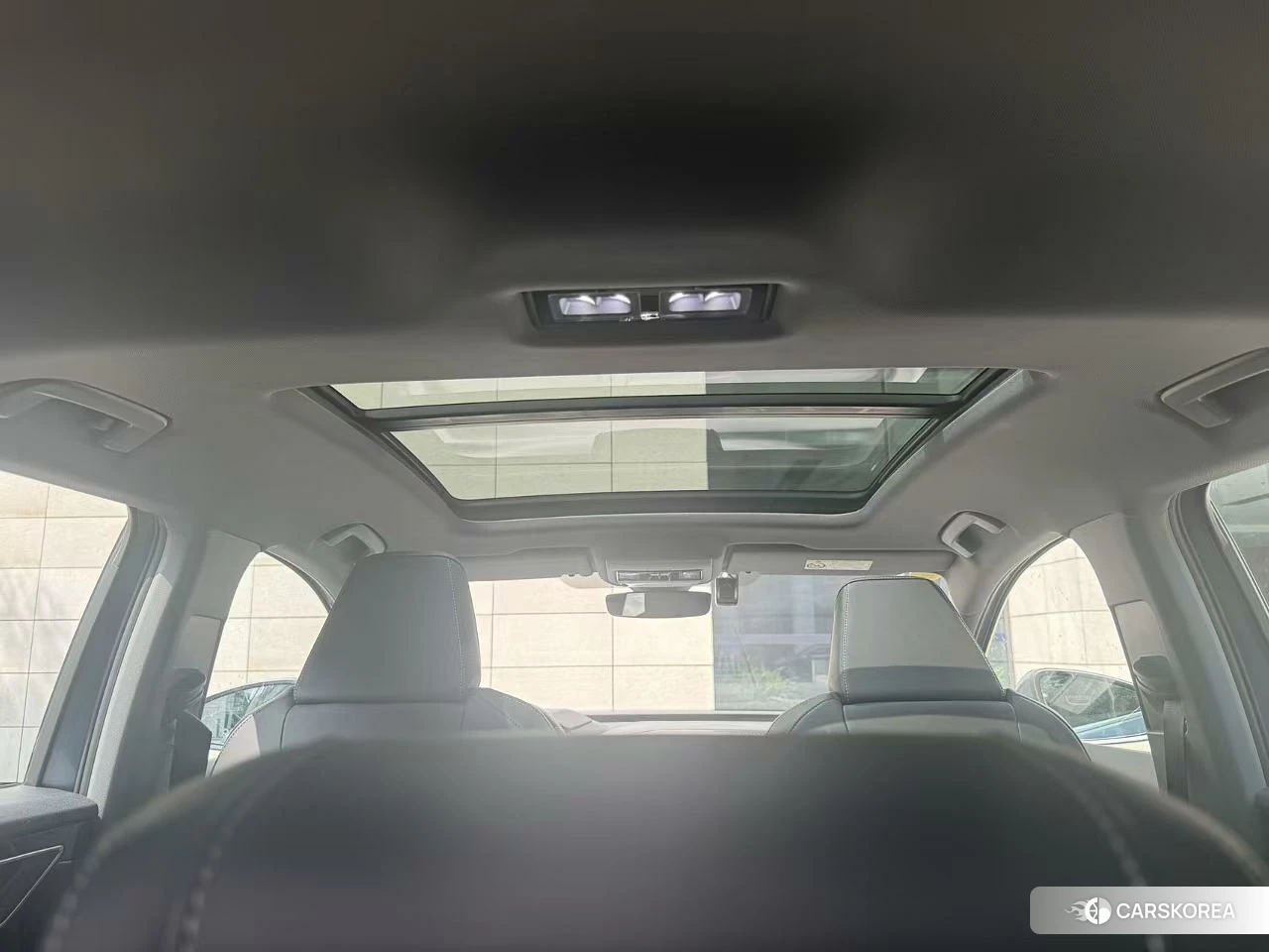 Audi Q4 2023 Синий из Китая, фото 2
