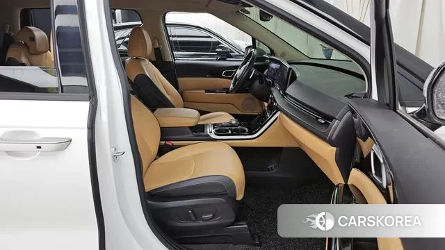 Kia Carnival 4th generation 2022 Белый из Кореи, фото 2