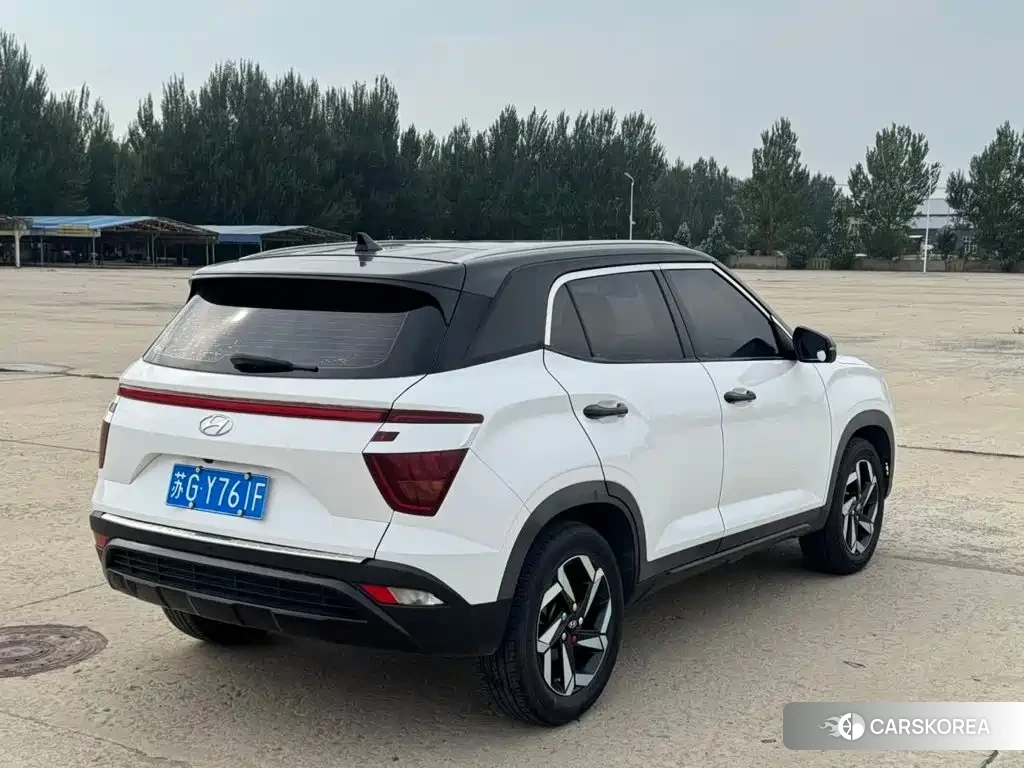 Hyundai ix25 2022 Белый из Китая, фото 2