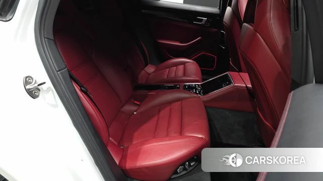 Porsche Panamera (971) 2020 Белый из Кореи, фото 2