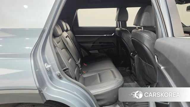 Ssangyong Torres 2022 Серебристо-серый из Кореи, фото 2