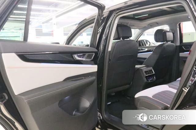 Volkswagen Teramont 2024 Черный из Китая, фото 2