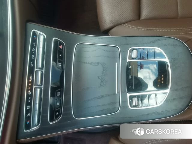 Mercedes-Benz E-Class 2021 Черный из Китая, фото 2
