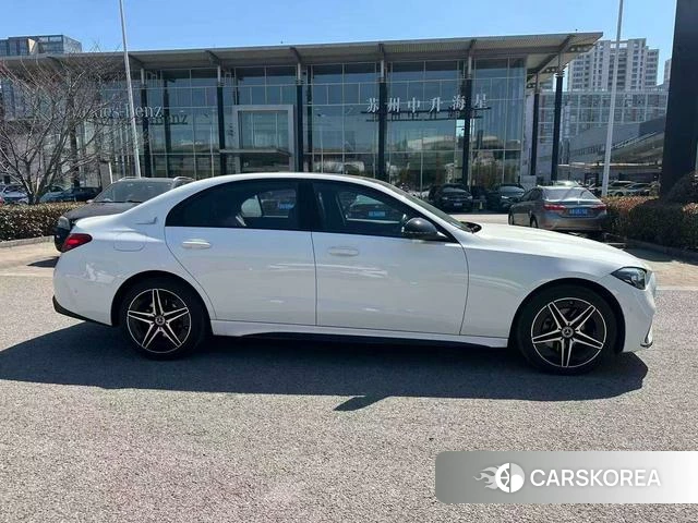 Mercedes-Benz C-class 2024 Белый из Китая, фото 2