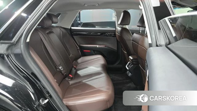 Hyundai Grandeur Hybrid (GN7) 2023 Черный из Кореи, фото 2