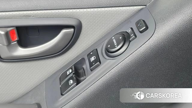 Hyundai The New Grand Starex 2021 Серебряный из Кореи, фото 2