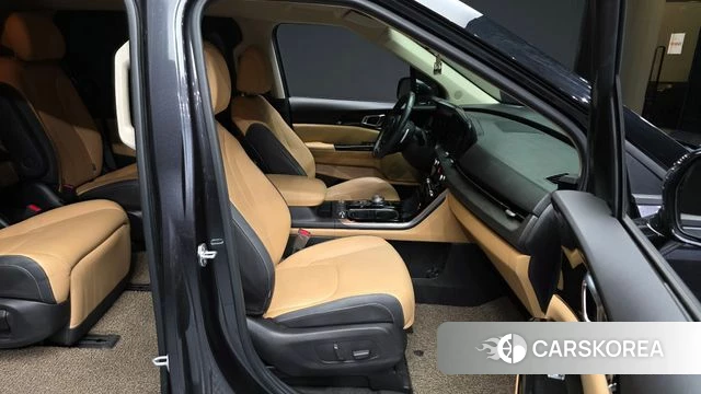 Kia Carnival 4th generation 2022 Серый из Кореи, фото 3