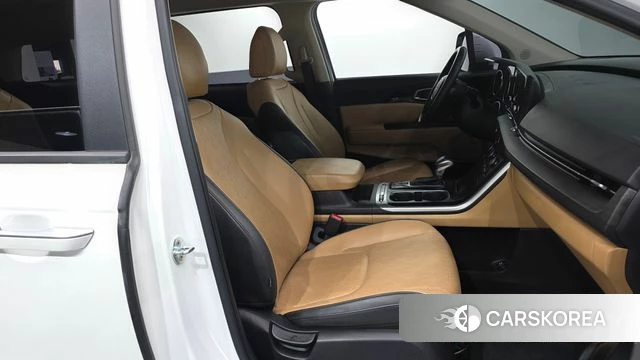 Kia Carnival 4th generation 2022 Белый из Кореи, фото 2