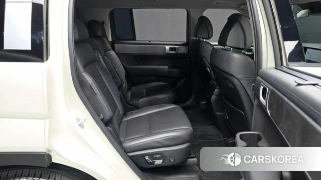 Hyundai Santa Fe (MX5) 2024 Жемчужный цвет из Кореи, фото 2