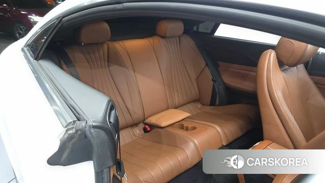 Mercedes-Benz E-Class W213 2019 Белый из Кореи, фото 2