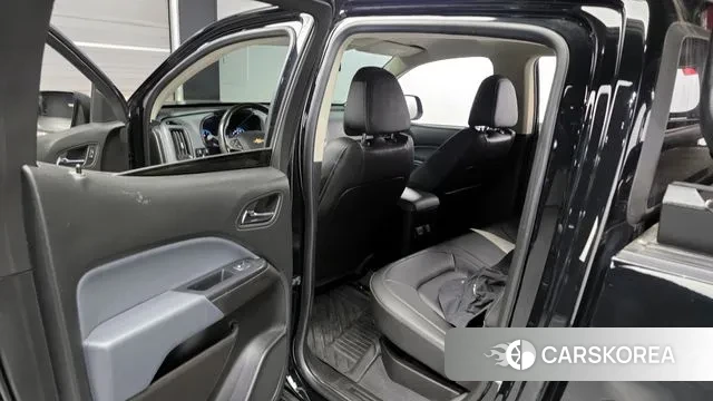 Chevrolet (GM Daewoo) Real New Colorado 2022 Черный из Кореи, фото 2