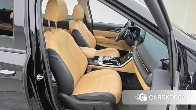 Kia Carnival 4th generation 2022 Черный из Кореи, фото 2