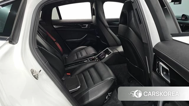 Porsche Panamera (971) 2018 Белый из Кореи, фото 2