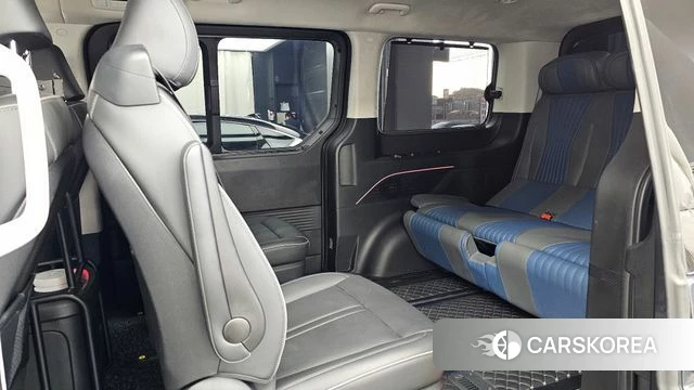 Hyundai Staria 2022 Серый из Кореи, фото 2