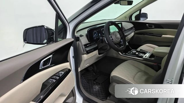 Kia Carnival 4th generation 2023 Белый из Кореи, фото 2