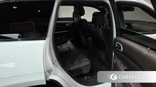 Jeep Grand Cherokee id 4959913 из Кореи 2