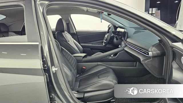 Hyundai Avante Hybrid (CN7) 2021 Серый из Кореи, фото 2