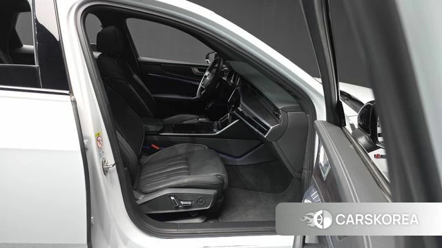 Audi A6 (C8) 2025 Белый из Кореи, фото 2