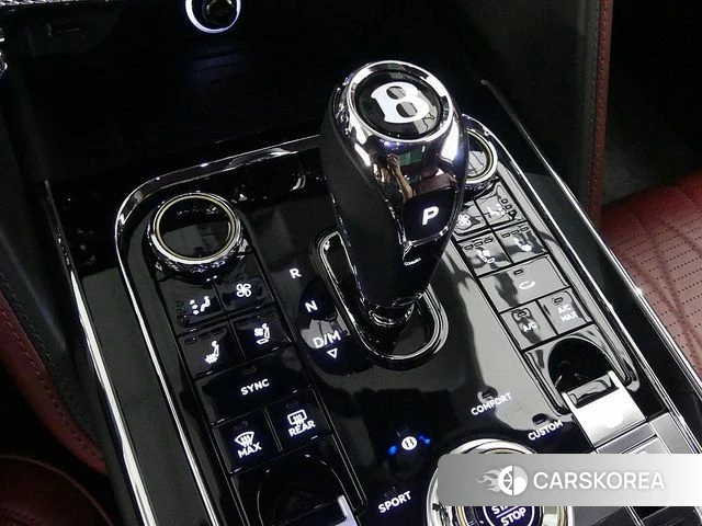 Bentley Flying Spur 3rd Generation 2022 Черный из Кореи, фото 2
