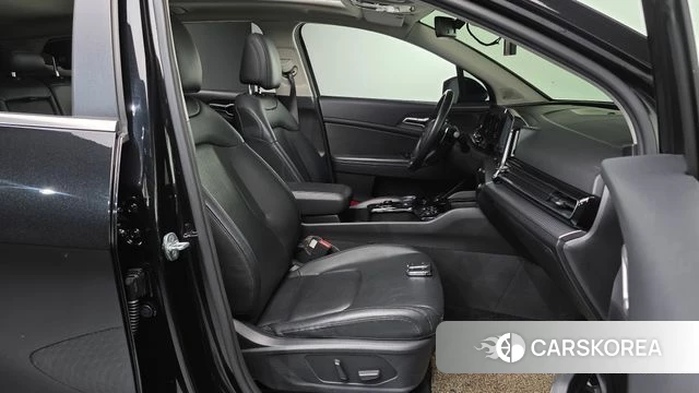 Kia Sportage 5th Generation 2022 Черный из Кореи, фото 2