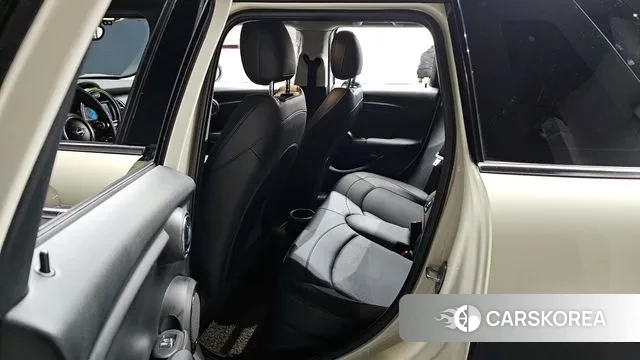 Mini Cooper 2019 Жемчужный цвет из Кореи, фото 2