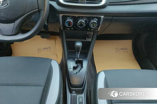 Toyota Yaris L 2021 Белый из Китая, фото 2