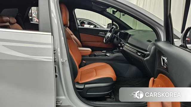 Kia The New Sportage 5th Generation 2025 Серебристо-серый из Кореи, фото 2
