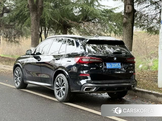BMW X5 2021 Черный из Китая, фото 2