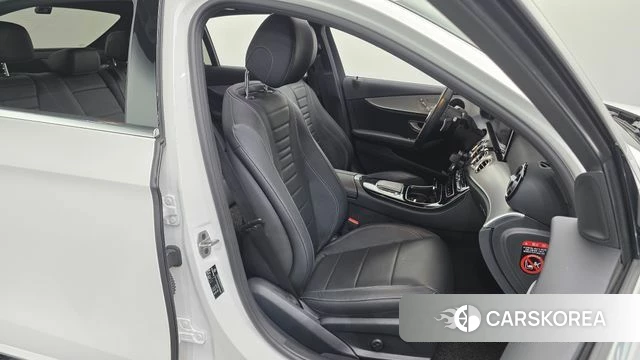 Mercedes-Benz E-Class W213 2021 Белый из Кореи, фото 2