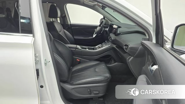Hyundai The New Santa Fe 2022 Белый из Кореи, фото 2