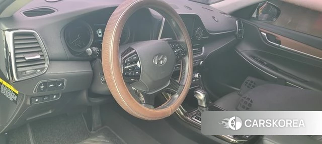 Hyundai Grandeur IG Hybrid 2019 Белый из Кореи, фото 2