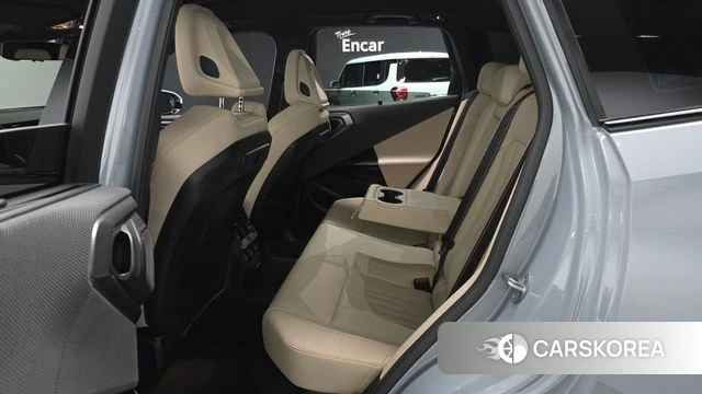 BMW X3 (G45) 2026 Серебристо-серый из Кореи, фото 2
